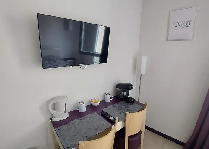 Moderne Et Equipe Centre * Lourdes